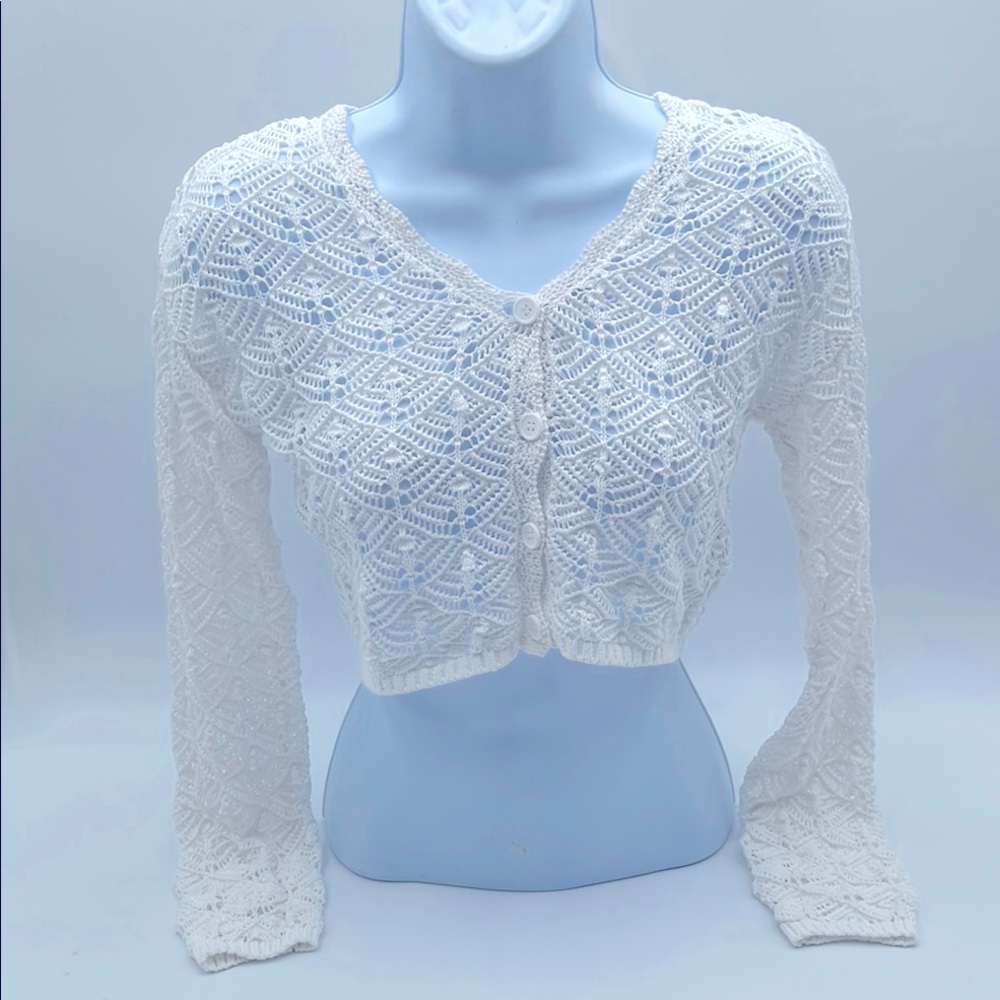 Stitch & Pine‎ White Cropped Button Down Cardigan Sweater Sustainable Materials